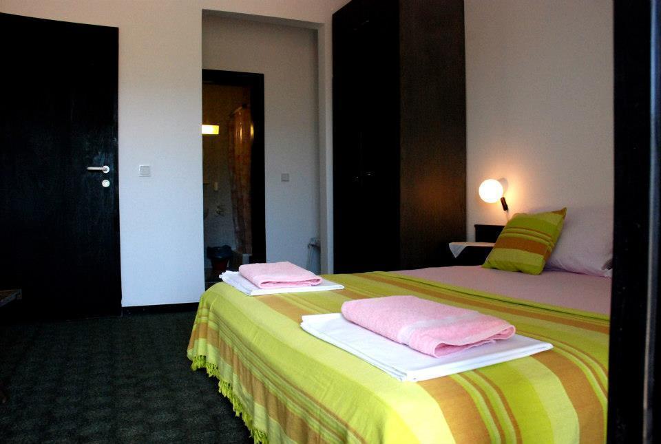 Guest House Alek Врбоска Номер фото